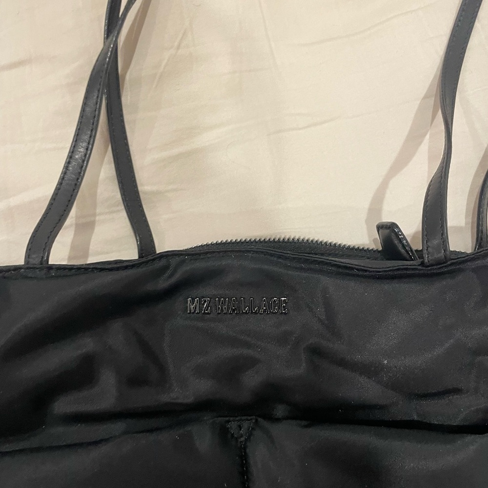 Black shoulder bag
